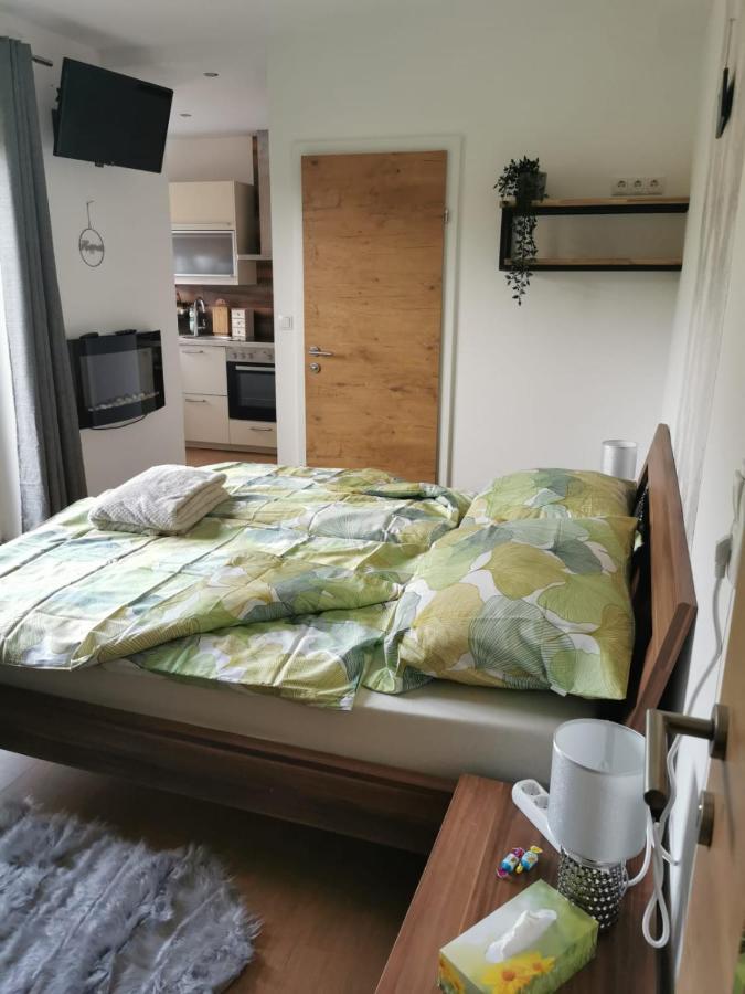 Homew4 - Tiny Apartment Hoheneich Esterno foto