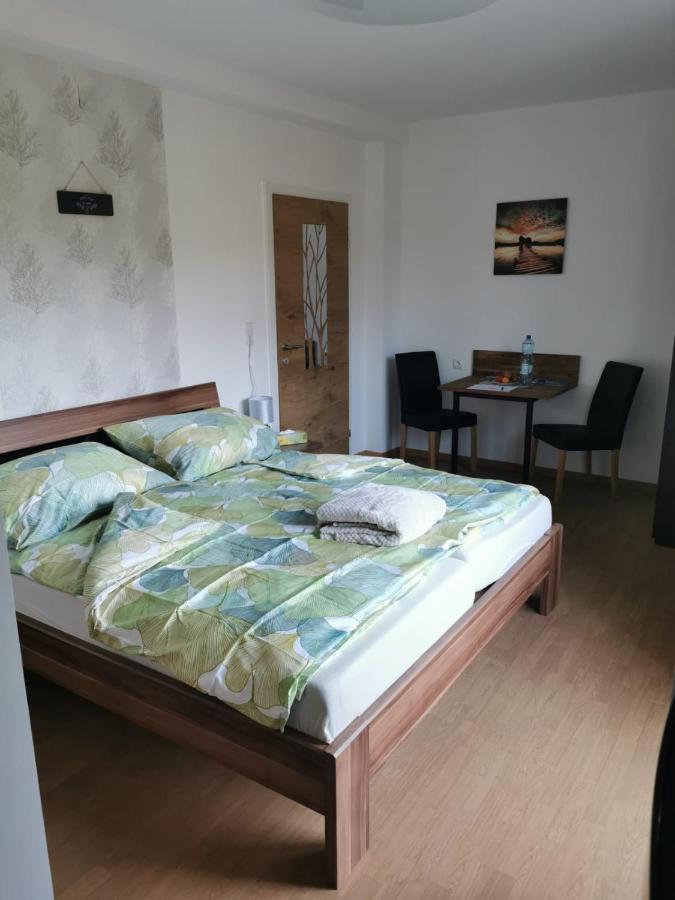 Homew4 - Tiny Apartment Hoheneich Esterno foto